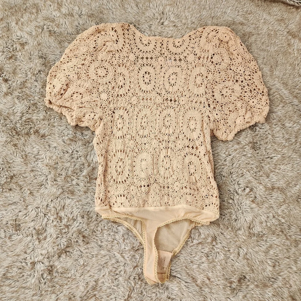 Free People‎ Intimately FP Sand Dune Crochet Bodysuit In Nude Womens Size XL